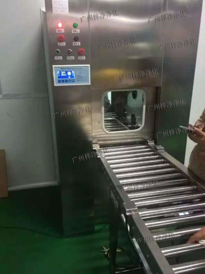 輸送線傳遞窗和輸送線風(fēng)淋室在潔凈車間中發(fā)揮著重要作用。